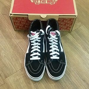 Vans Sk8 HI, sz 7.5 W 6.0 M