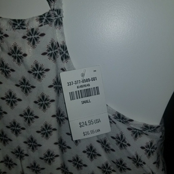 Top - Picture 3 of 3