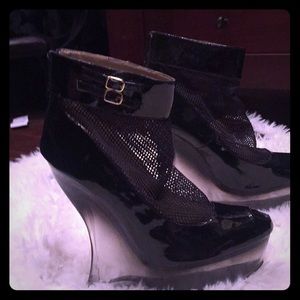 Sexy black lacy  ankle shoes