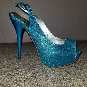 Sparkling blue heels