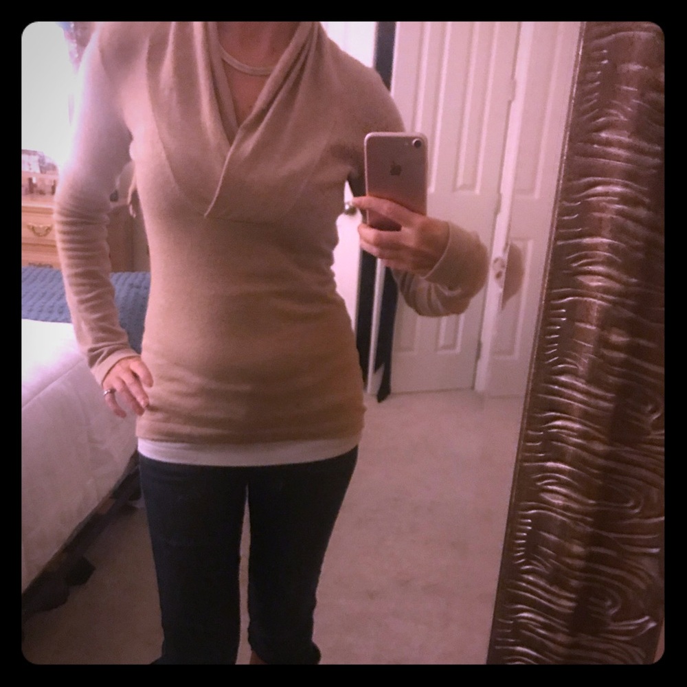 Banana Republic Sweater ~Tan~XS