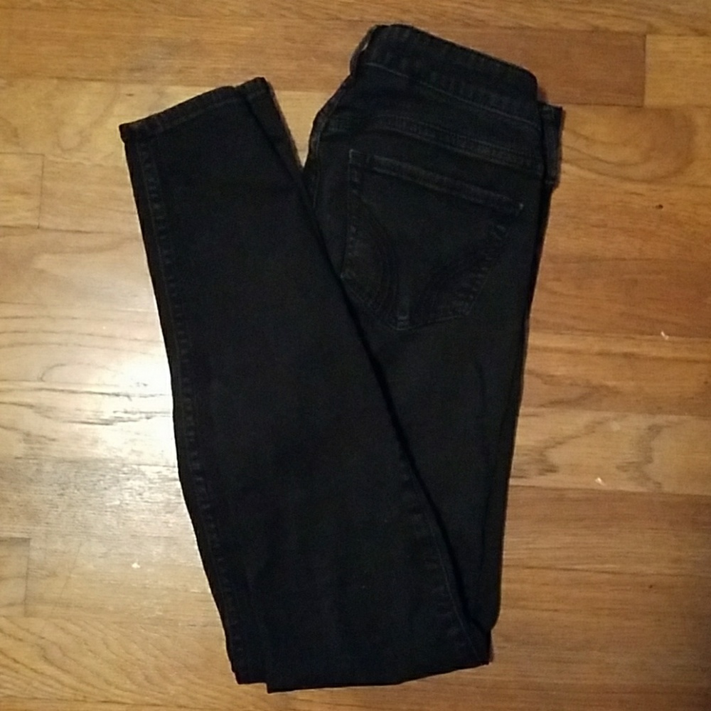Black Hollister jeggings