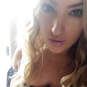 Meet your Posher, Madelyn