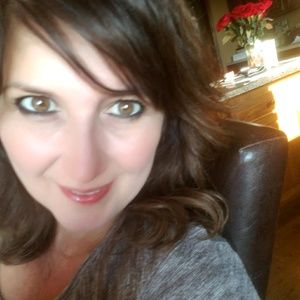 Meet your Posher, Teresa