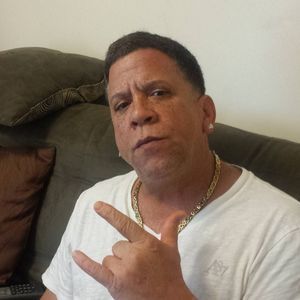 Meet your Posher, Luis