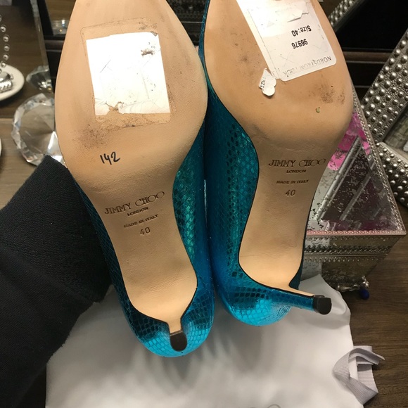 ❌❌SOLD❌❌Jimmy Choo Metallic Mermaid Anouk Pumps - Picture 2 of 8