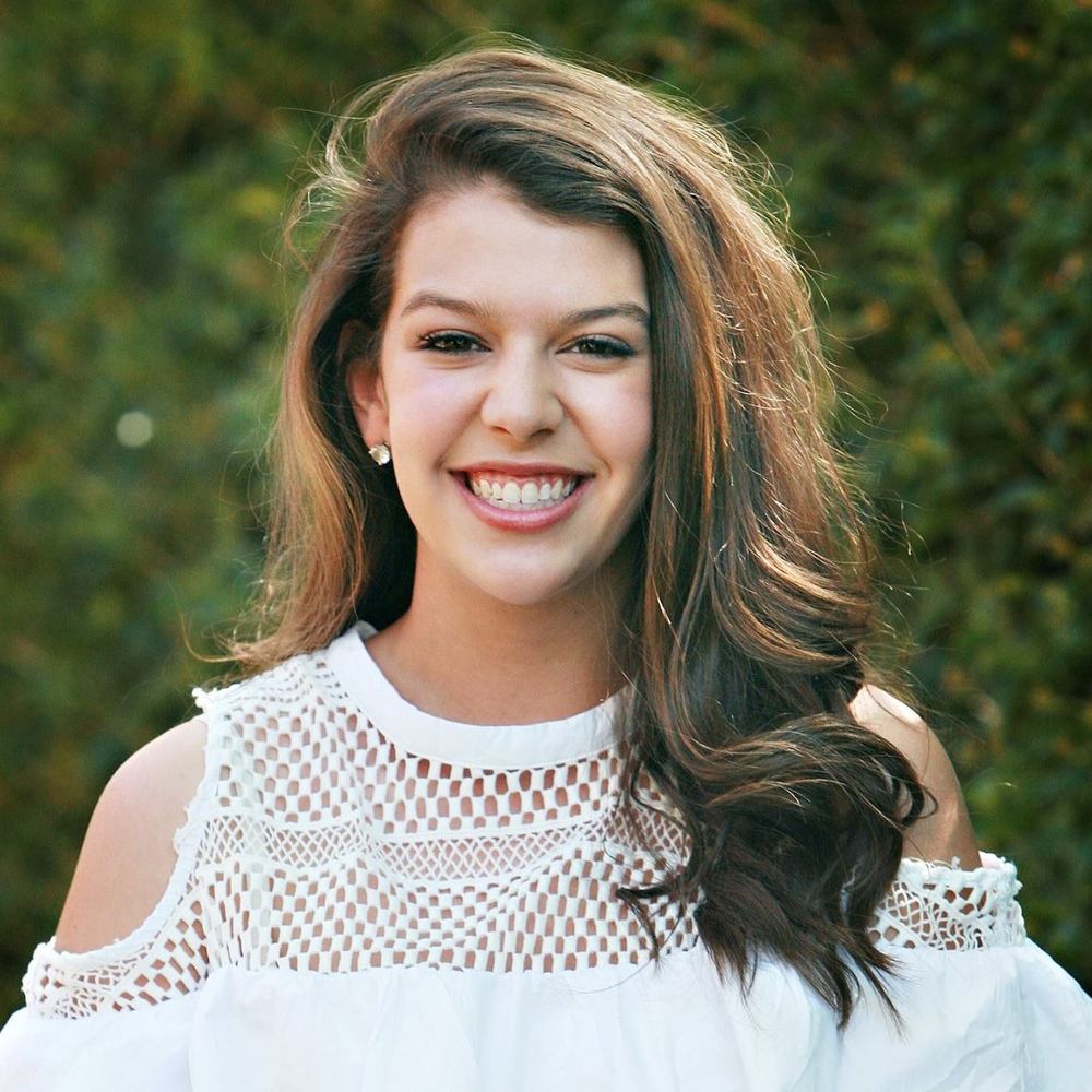 Meet your Posher, Hannah