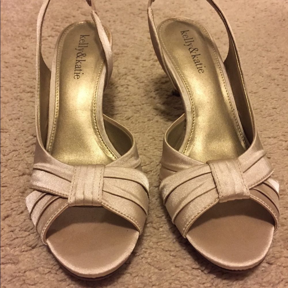 Chic Gold Heels