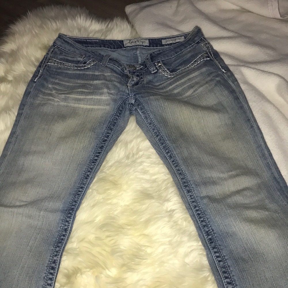 Buckle day trip jeans