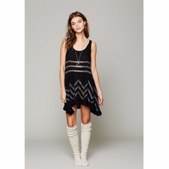 Free People Dresses & Skirts - FREE PEOPLE Voile Trapeze Lace Slip Dress {E21}