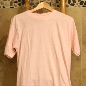 Pink tee shirt