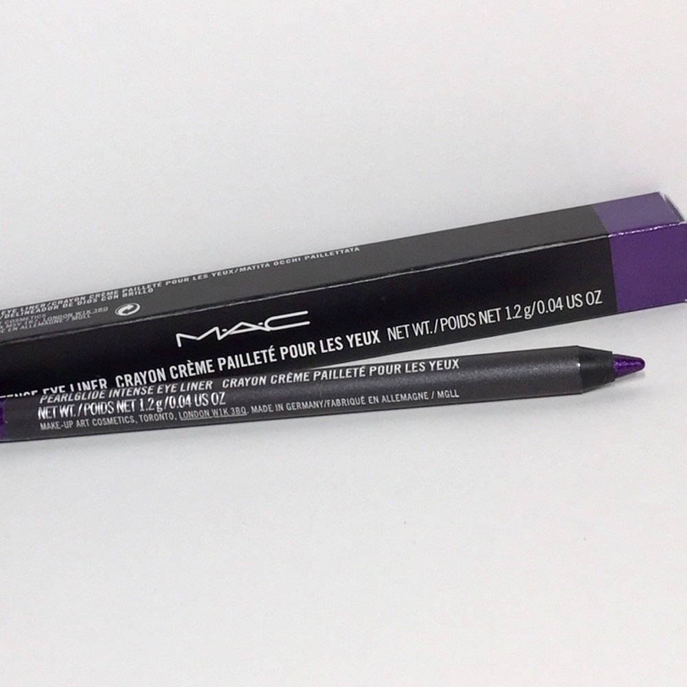 Mac pearl glide eyeliner 