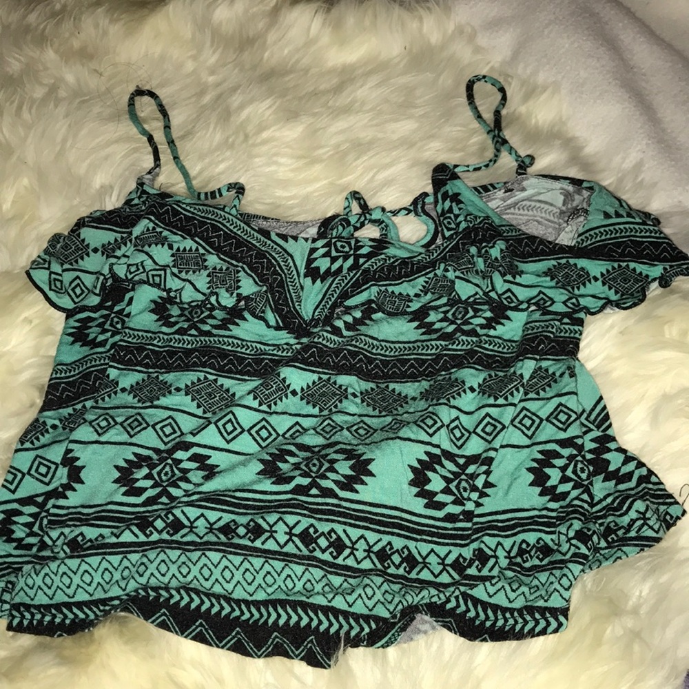 Wet seal top