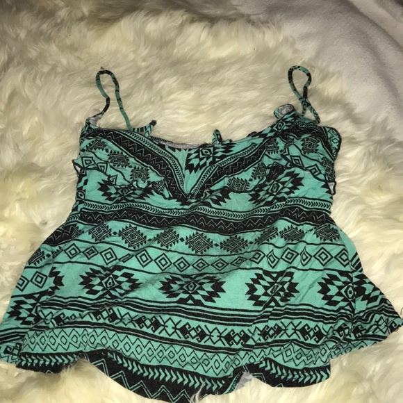 Wet seal top - Picture 2 of 2