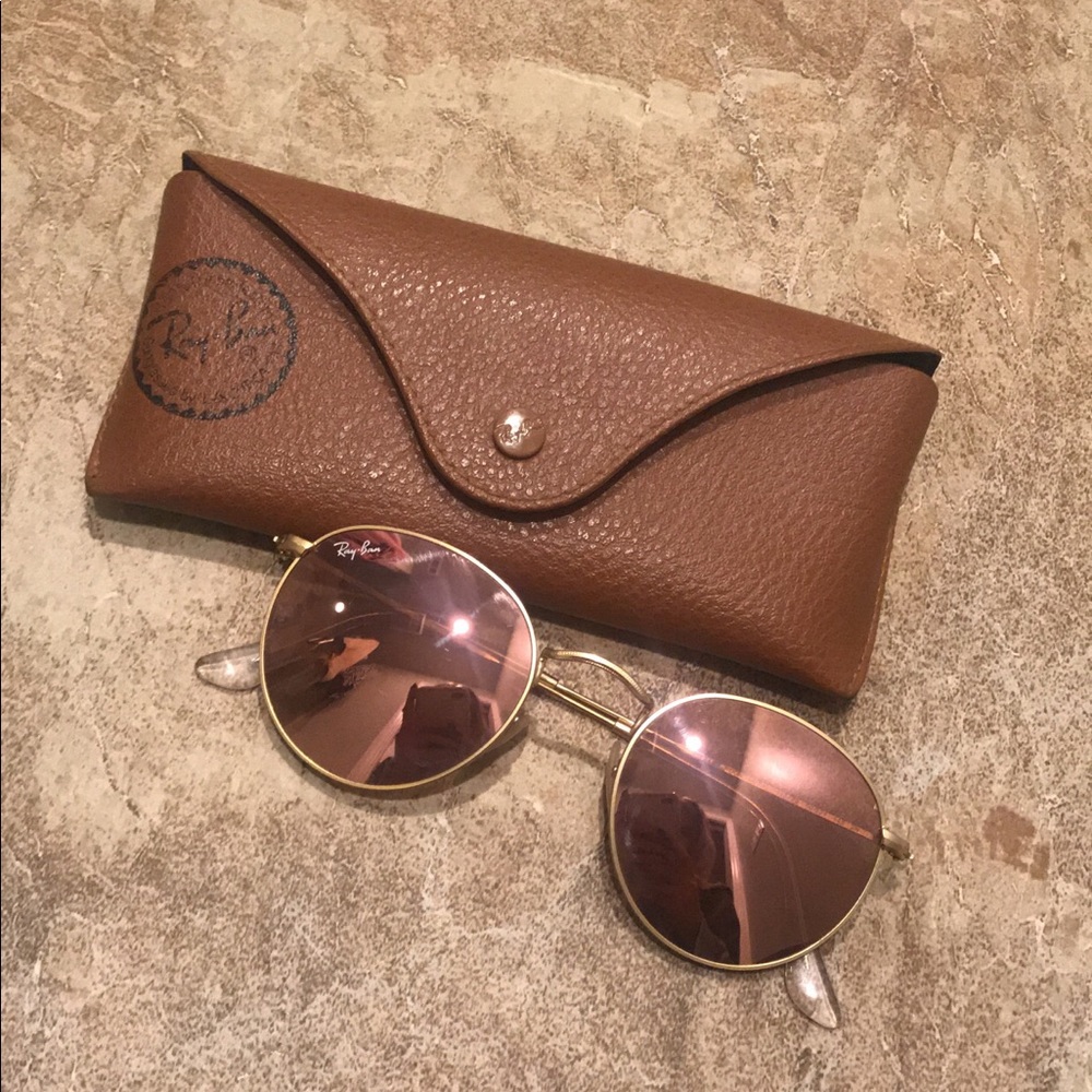 Classic round ray-bans