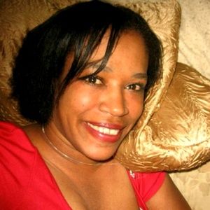 Meet your Posher, Lorrie