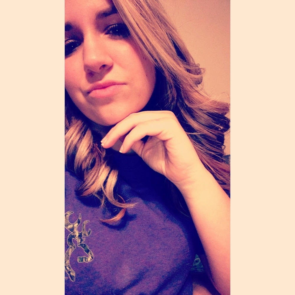 Meet your Posher, Hayly