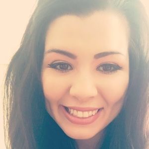 Meet your Posher, Melanie
