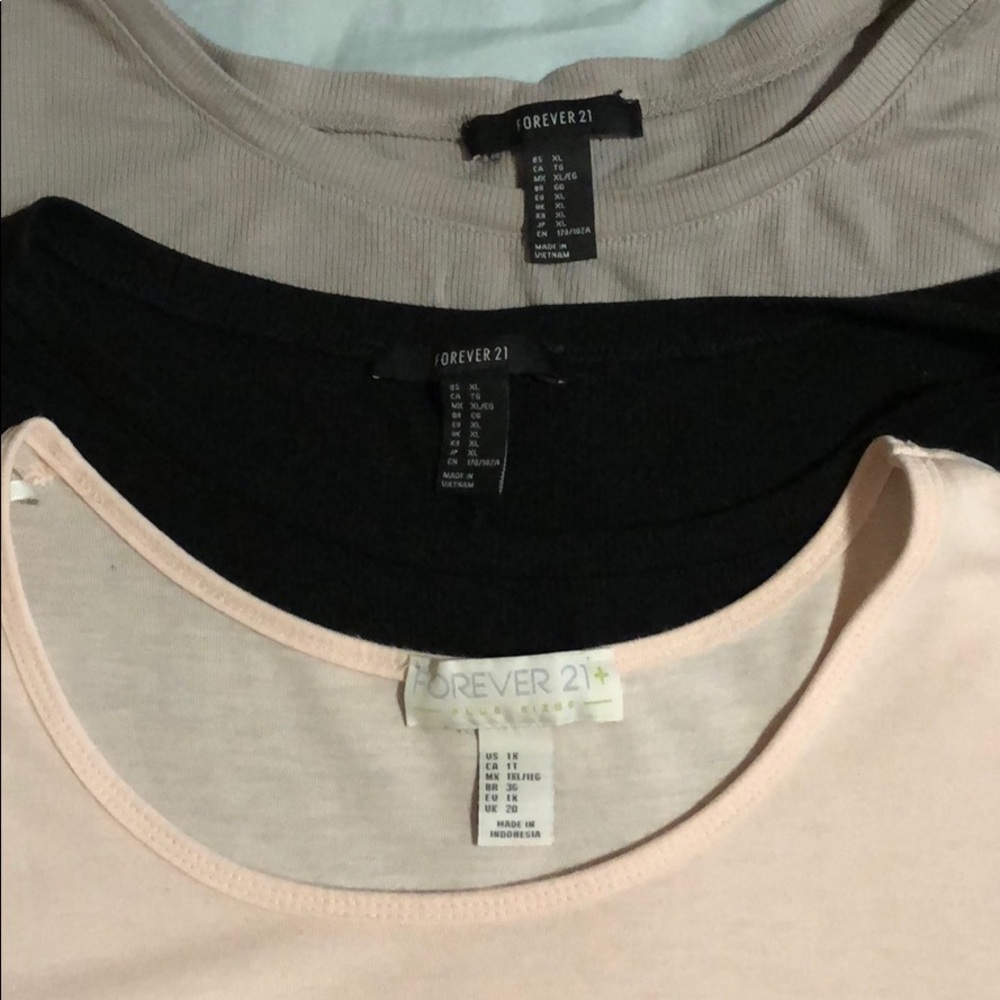 Forever 21 bulk T-shirt’s black beige light pink