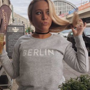 Meet your Posher, Lucy