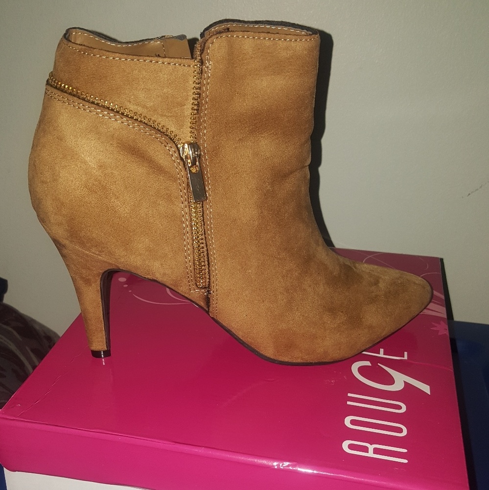 Camel colored faux suede booties!