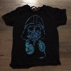 H&M boys Darth Vader shirt
