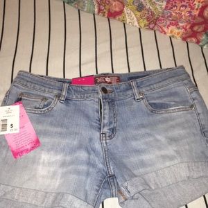 Light denim shorts