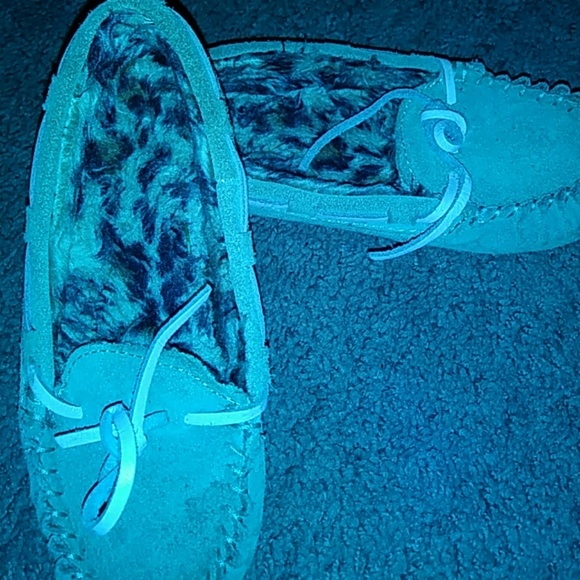 Slipper - Picture 2 of 2