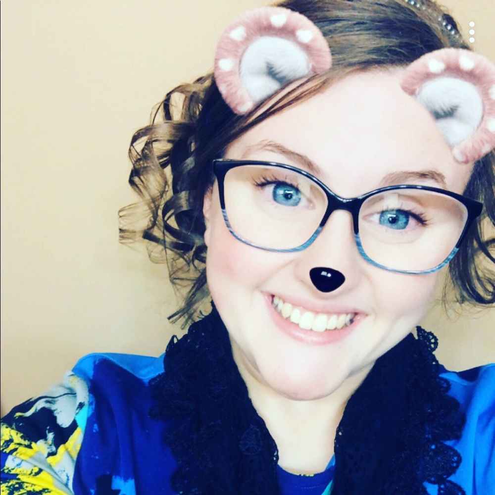 Meet your Posher, Karilee