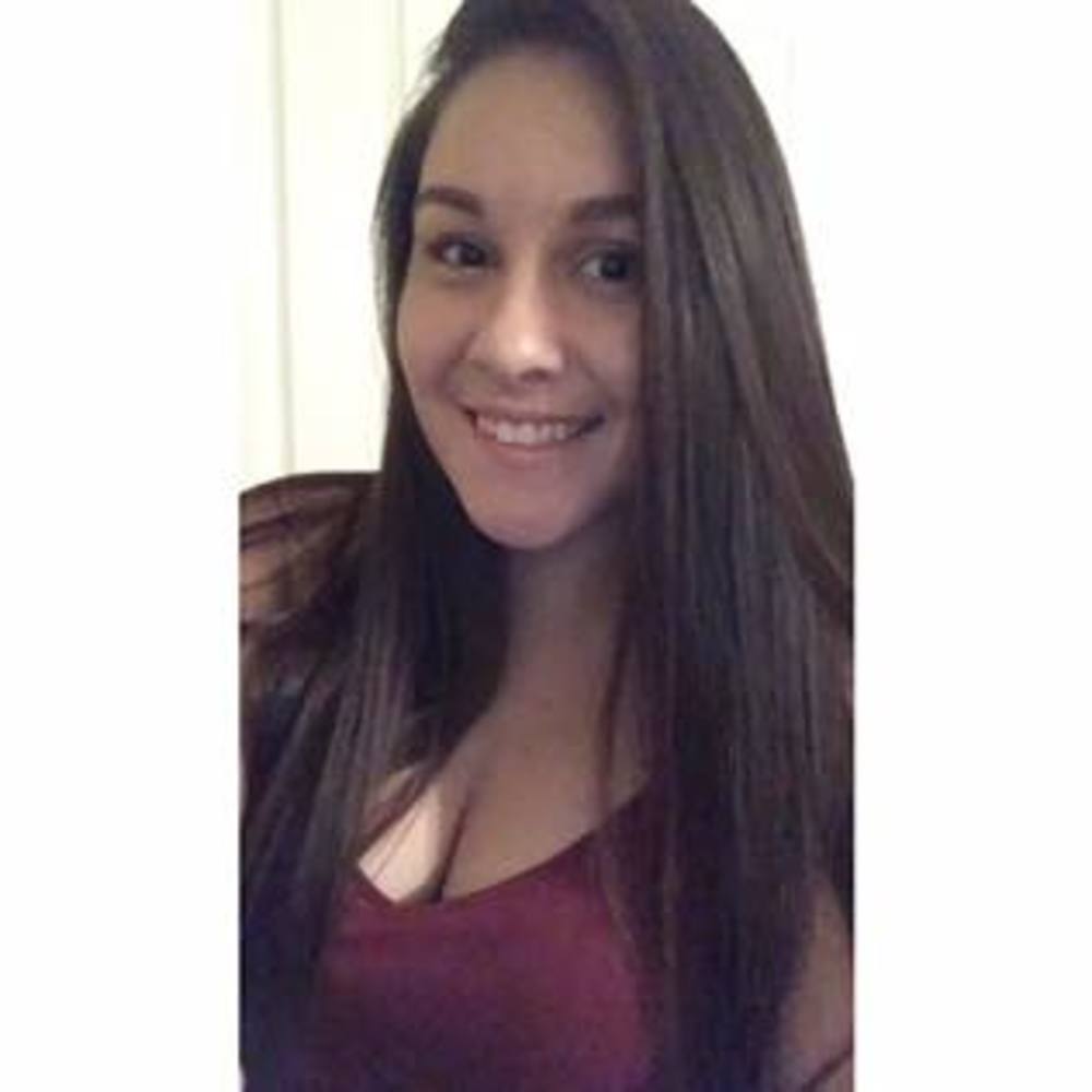 Meet your Posher, Yvette