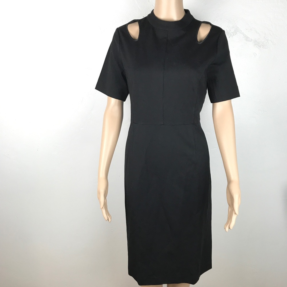 Savoir faire black dress w/front shoulder cut out