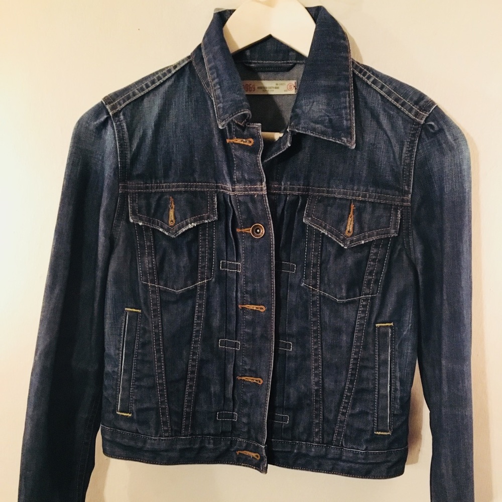 Women’s Gap Jean Jacket - Picture 2 of 2