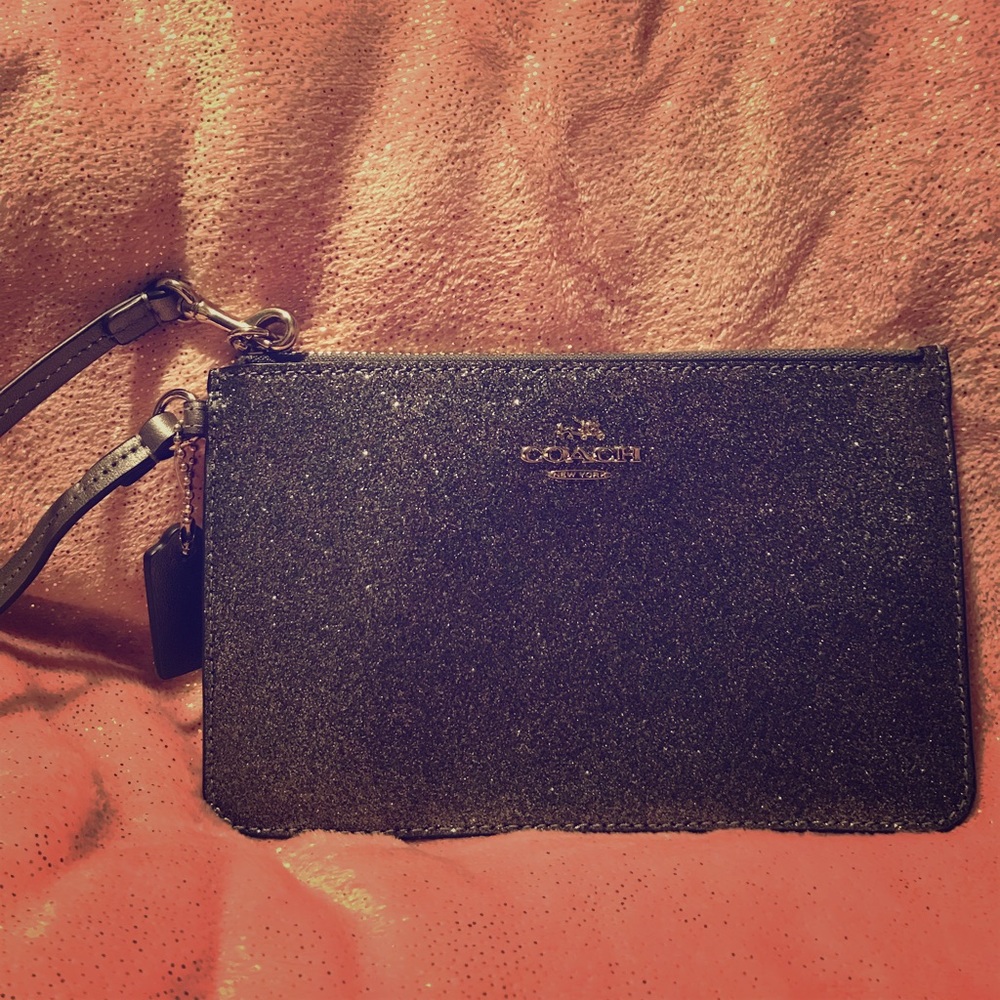 Coach Glitter Small Wristlet ✨