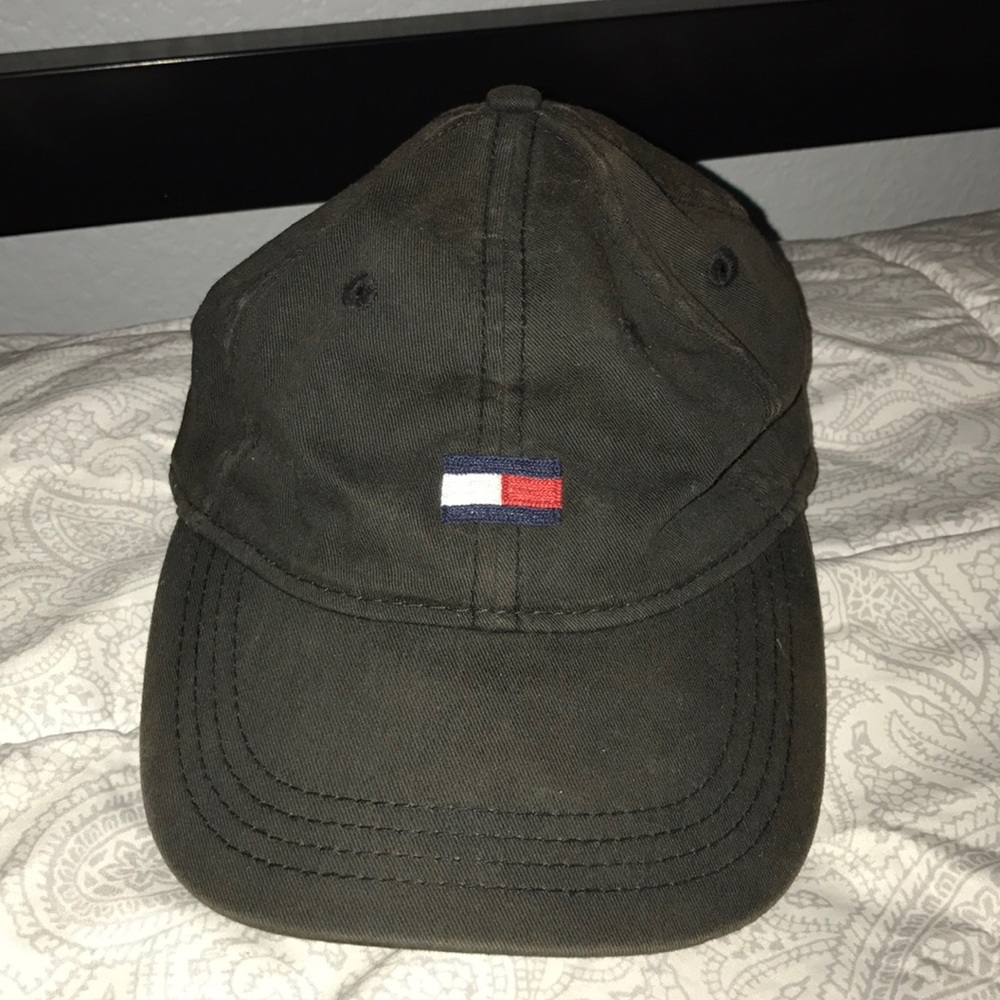 Tommy Hilfiger Strap Back