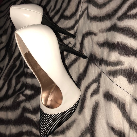 SOLD ✨ - Picture 3 of 5