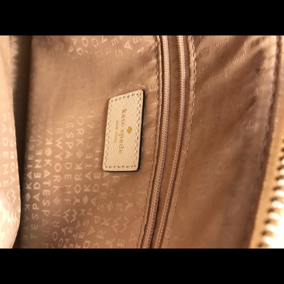 Kate Spade Crossbody - Picture 2 of 2