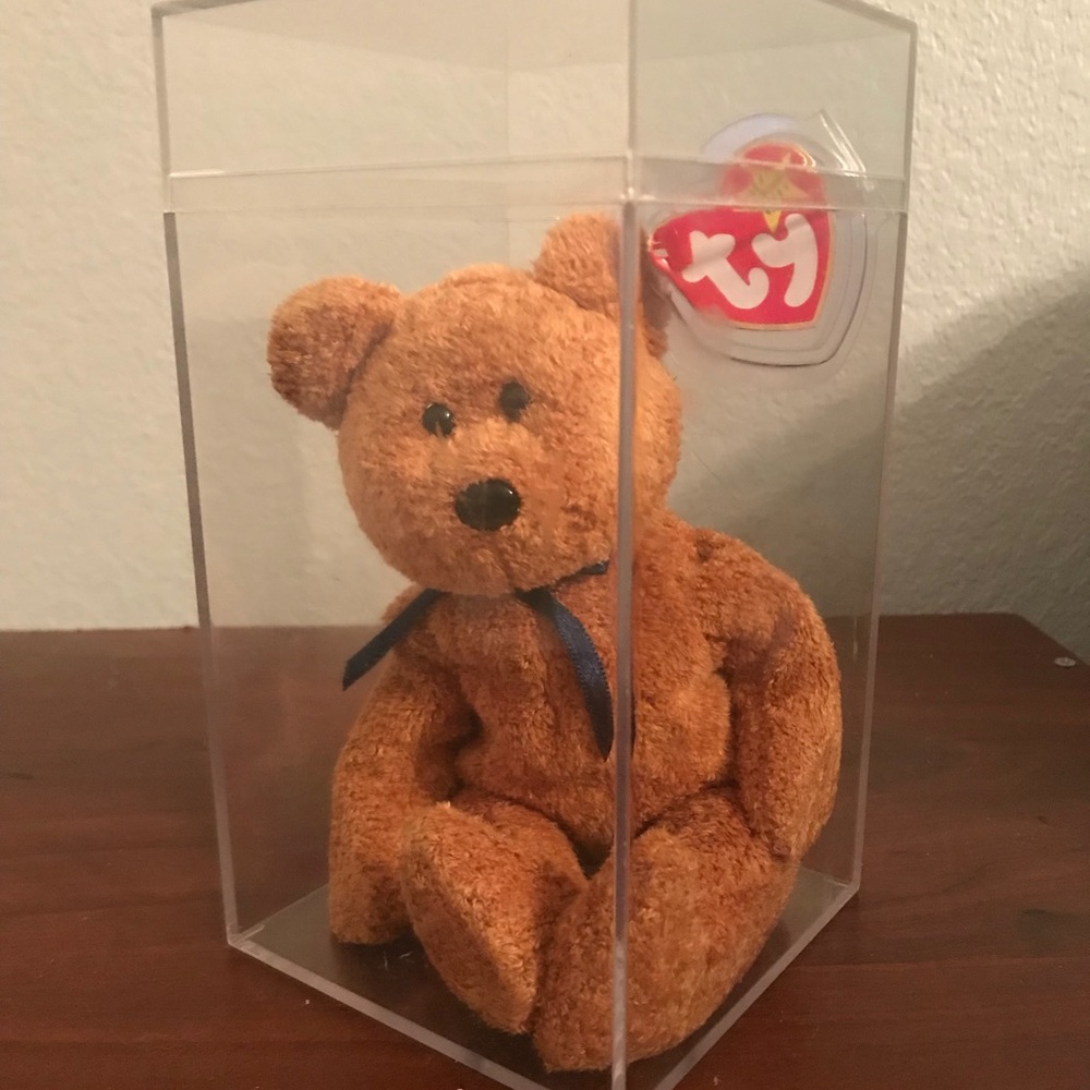 Fuzz Beanie Baby