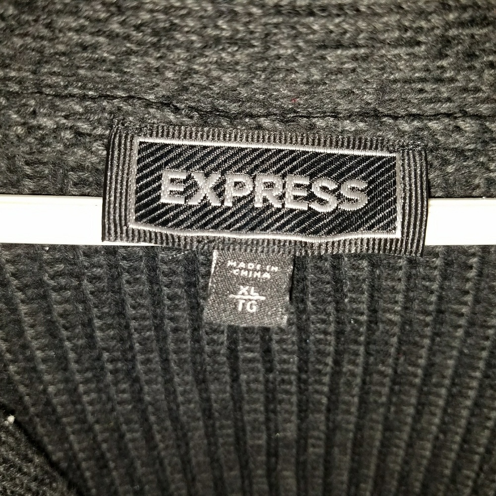 Button up sweater - Picture 2 of 2