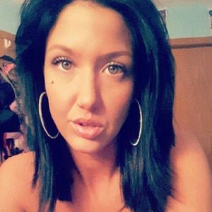 Meet your Posher, Nikki