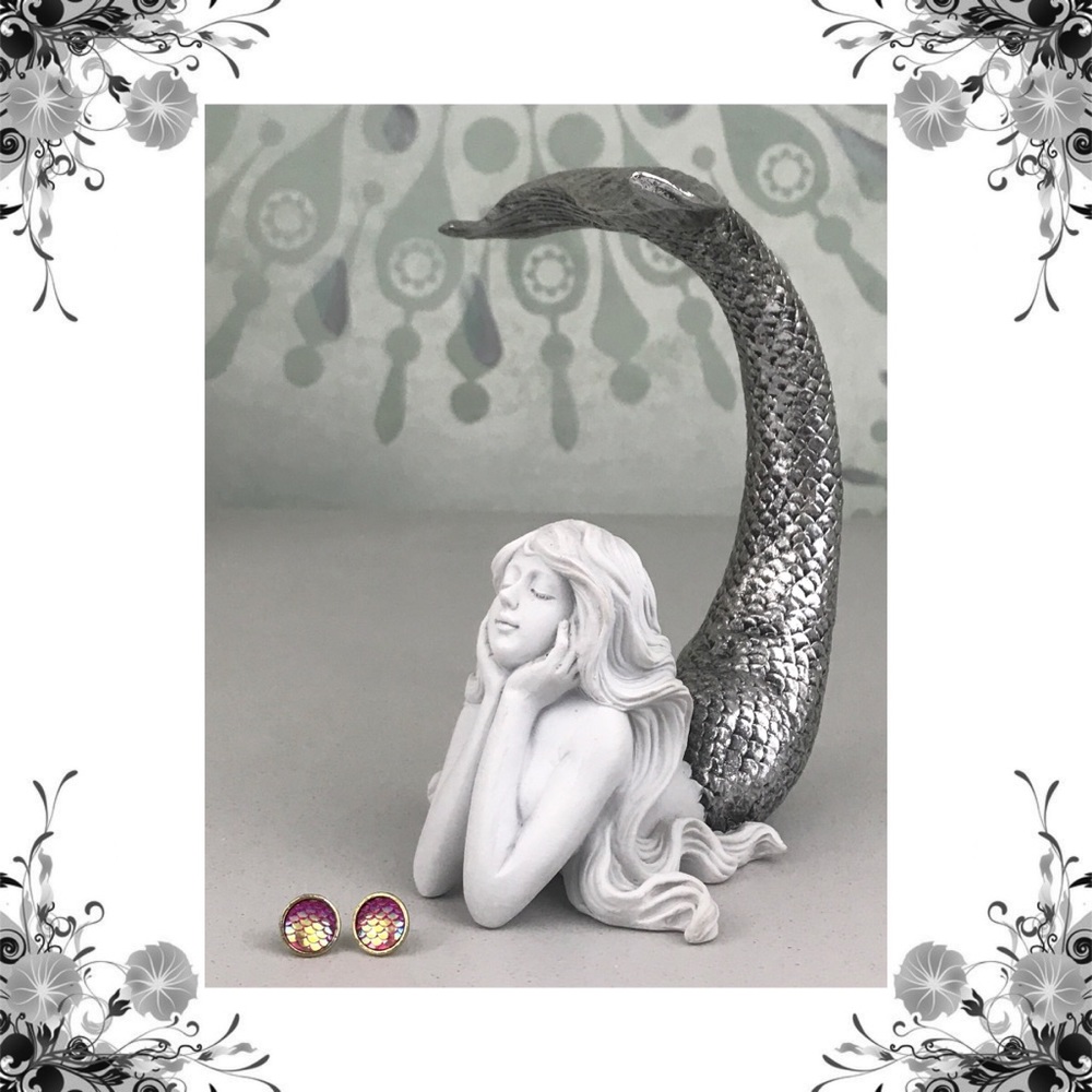 Mermaid Scale Iridescent Round Stud Earrings - Picture 1 of 7