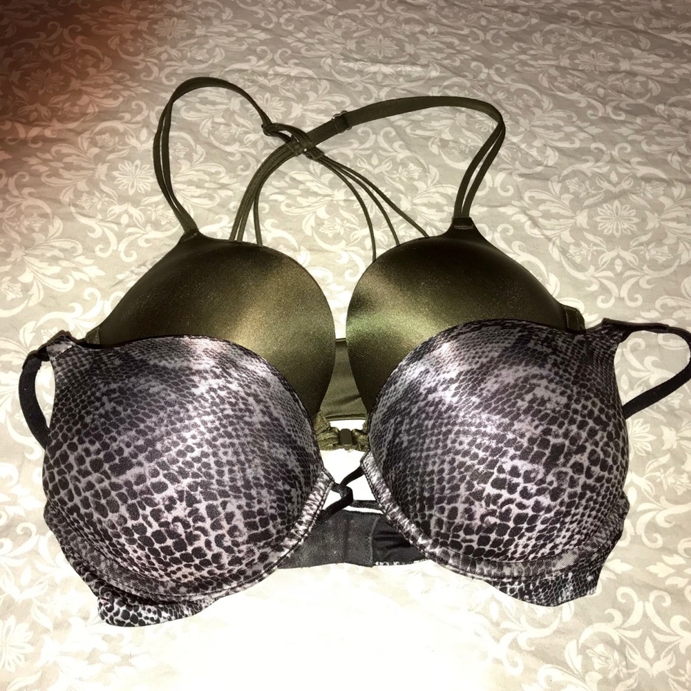 Victoria’s Secret Bombshell Bras 32C