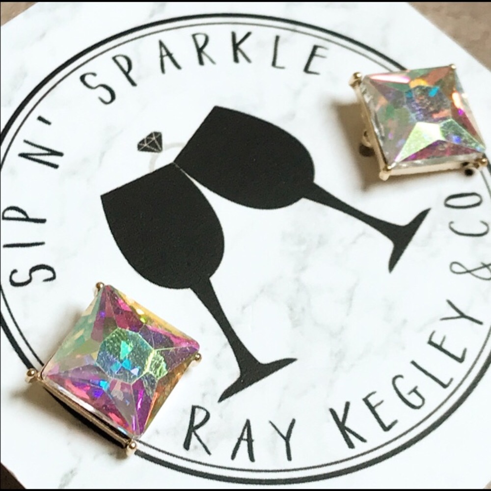 SALE 💕Unicorn Distressed Earrings