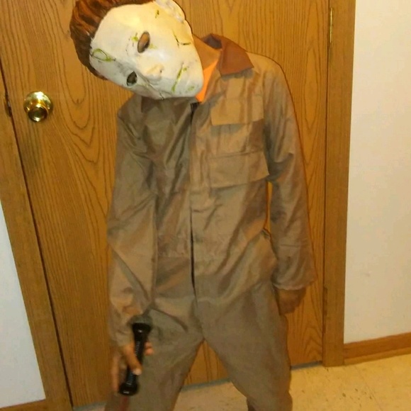 Meet your Posher, David - Picture 1 of 1