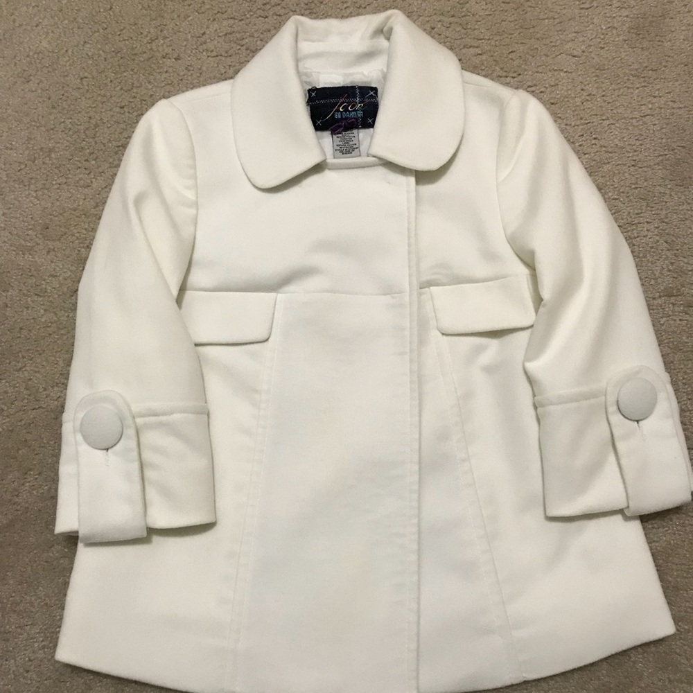 Cream cardigan peacoat