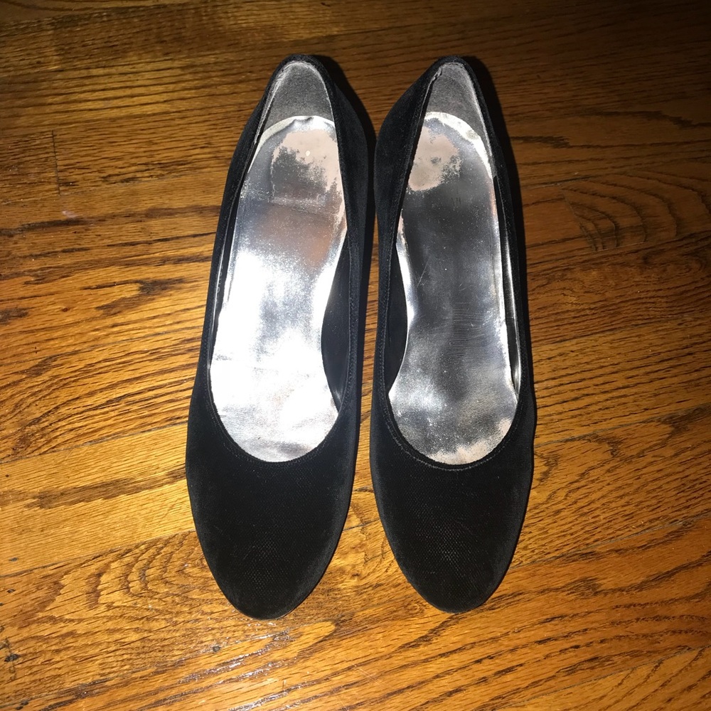 Stuart Weitzman black suede heels