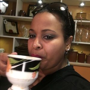 Meet your Posher, Danilda