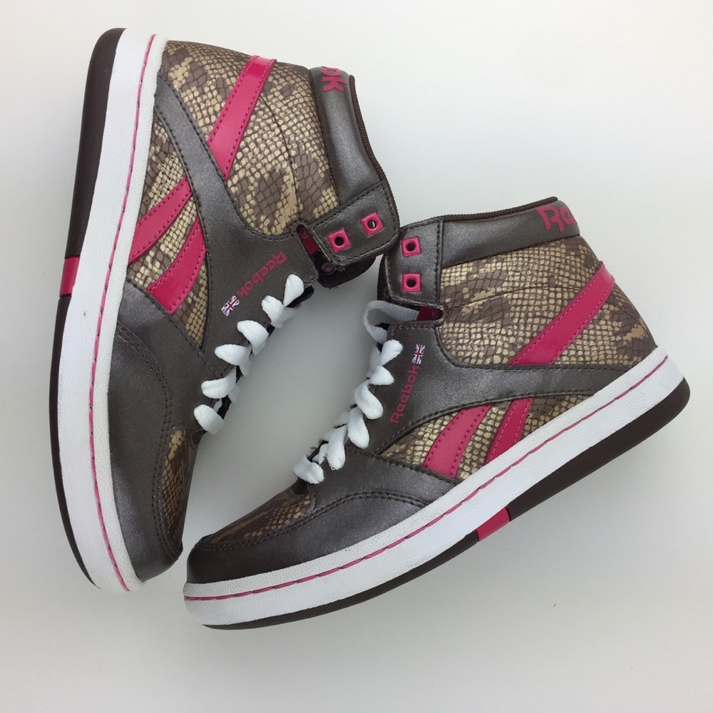 🔥❤️Reebok Girls size 2 Hi Tops animal print