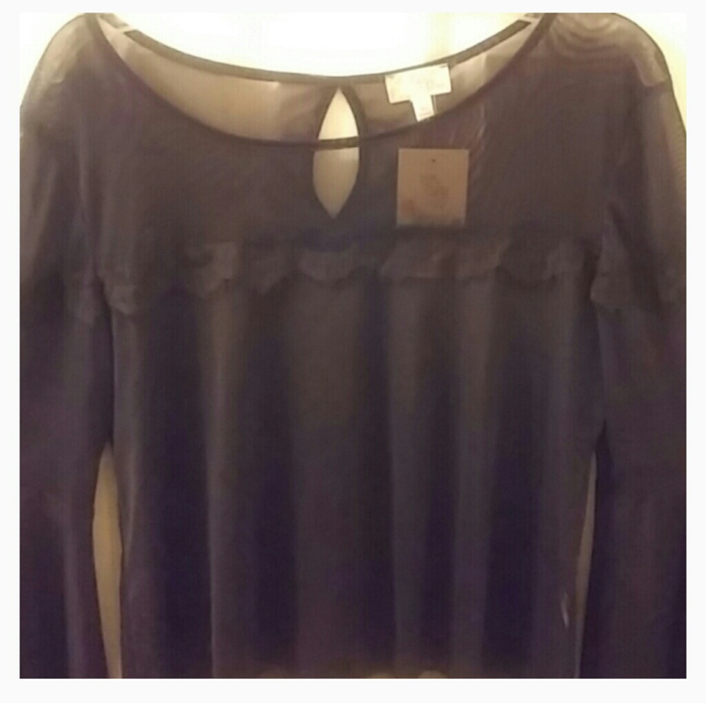 Sheer Bell Sleeve Blouse - Picture 2 of 3