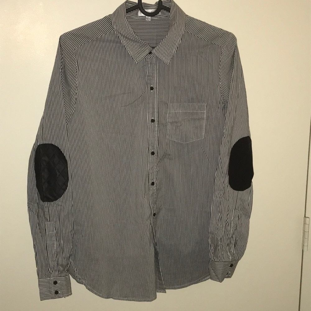 The prefect stylish button up shirt