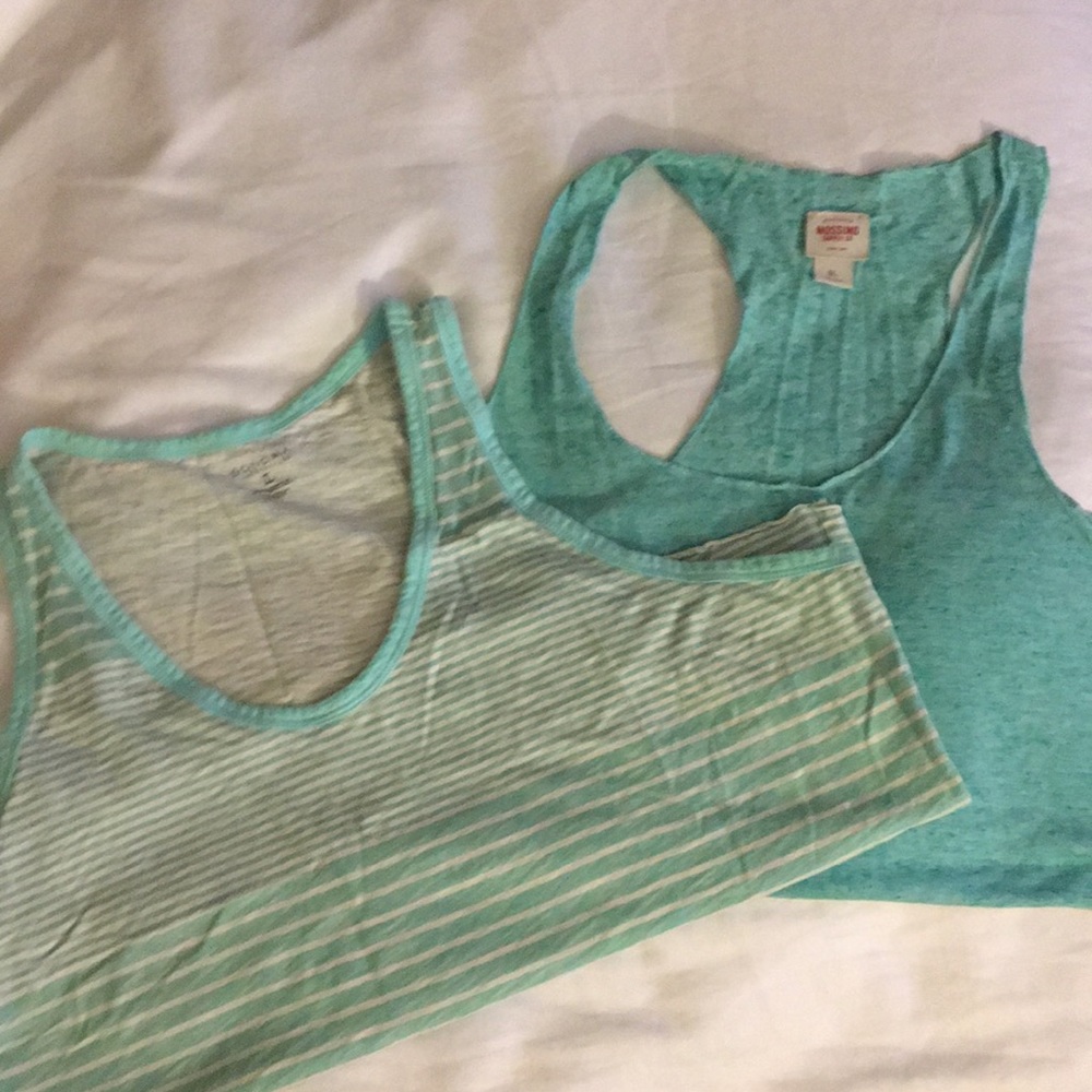 Workout tank tops
